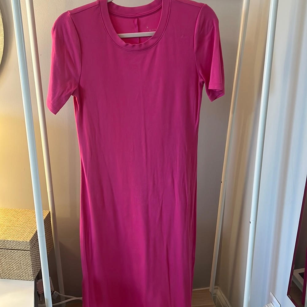 Ribbed midi dress